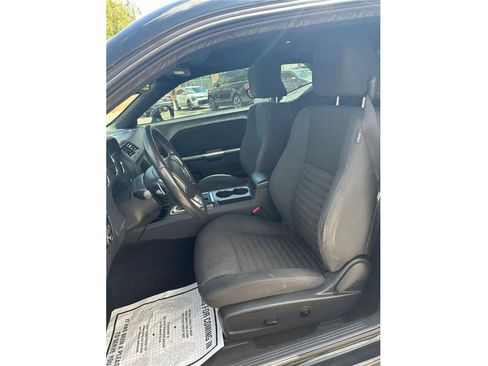 Used 2013 Dodge Challenger R/T w/ Sound Group II image 8