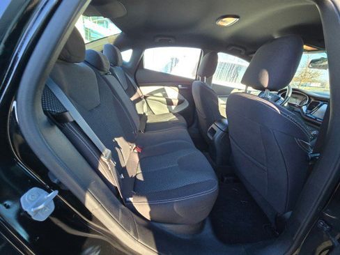 Used 2015 Dodge Dart SXT image 14