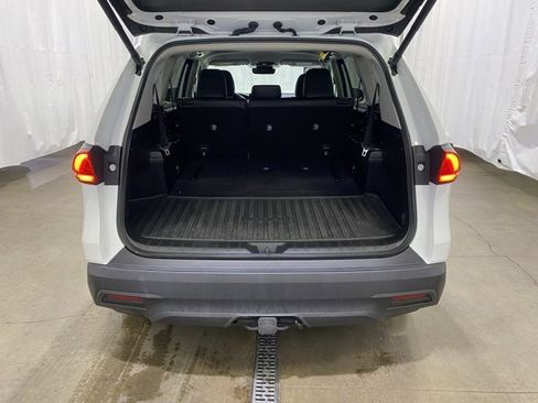 Certified 2024 Toyota Grand Highlander XLE image 14