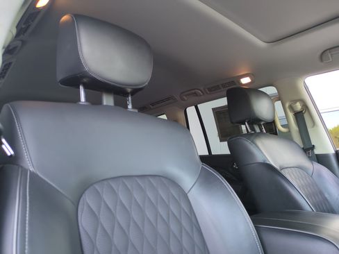 Used 2019 INFINITI QX80 Luxe w/ Proactive Package AWD/4WD image 34