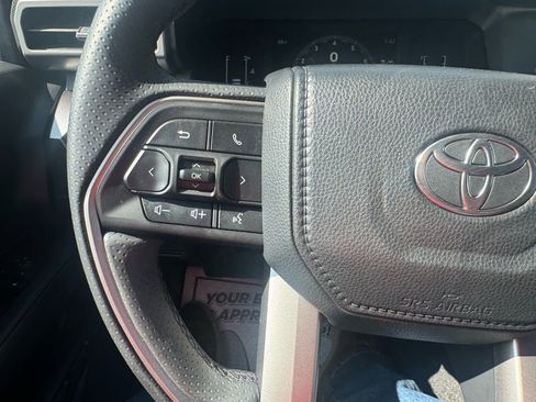 Used 2025 Toyota 4Runner SR5 image 24