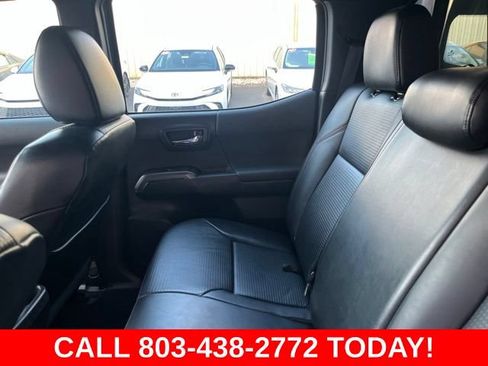Used 2017 Toyota Tacoma TRD Pro AWD/4WD image 12