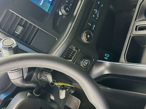 Used 2022 Ford F150 XL w/ STX Appearance Package image 16