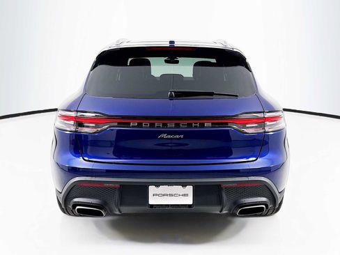 Certified 2026 Porsche Macan AWD/4WD image 10