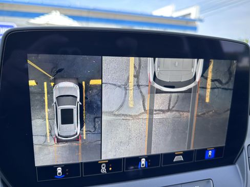 Used 2023 Chevrolet Blazer LT w/ Sound & Technology Package image 23