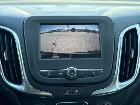 Used 2024 Chevrolet Equinox LT AWD/4WD image 23