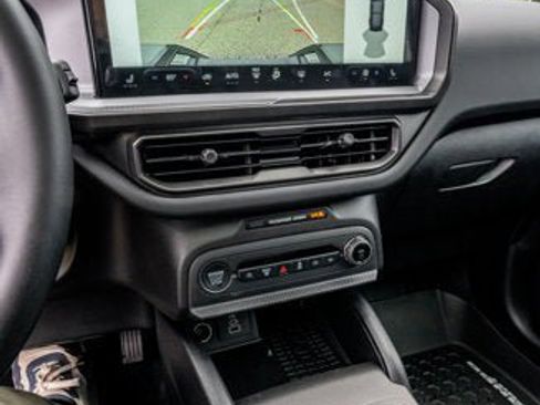 Used 2025 Ford Bronco Sport Big Bend w/ Convenience Package image 39