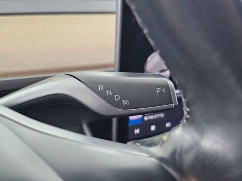 Used 2018 Tesla Model 3 Long Range image 31