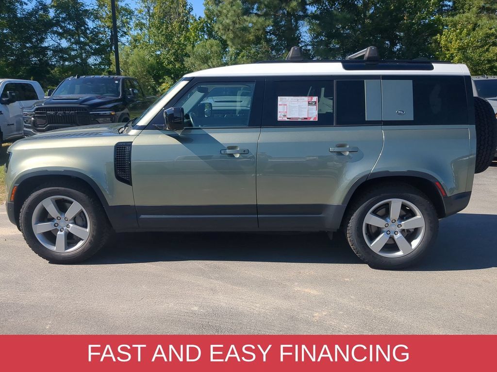 Used 2023 Land Rover Defender 110 SE AWD/4WD image 7