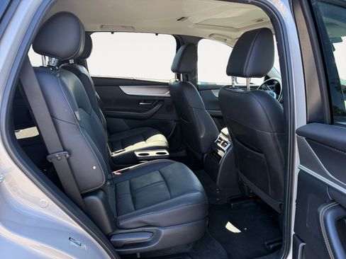 Certified 2024 MAZDA CX-90 Plug-In Hybrid w/ Preferred AWD/4WD image 18