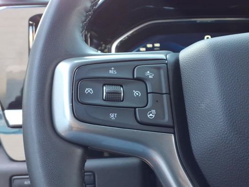 Used 2023 Chevrolet Silverado 1500 LT AWD/4WD image 15