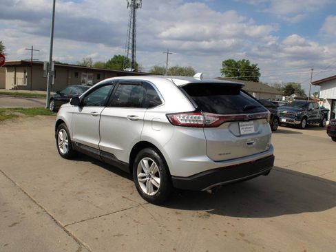 Used 2017 Ford Edge SEL w/ Equipment Group 201A AWD/4WD image 2