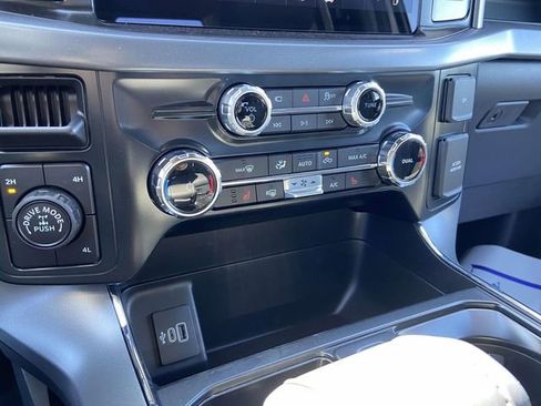 New 2026 Ford F150 XLT w/ Equipment Group 302A MID AWD/4WD image 19