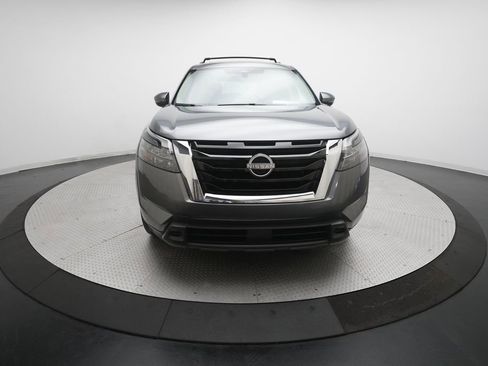 Certified 2023 Nissan Pathfinder SV w/ SV Premium Package image 11