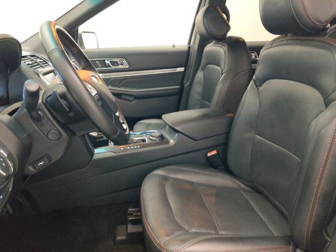 Used 2016 Ford Explorer Sport w/ Equipment Group 401A AWD/4WD image 17