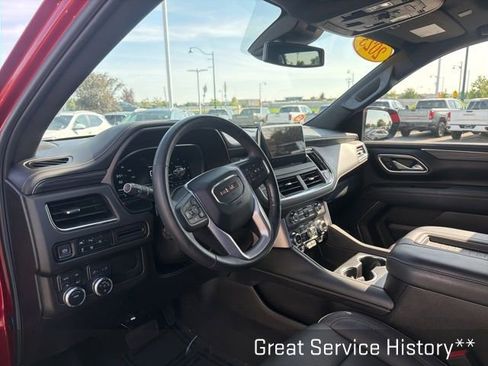 Used 2023 GMC Yukon SLT w/ SLT Premium Package AWD/4WD image 21