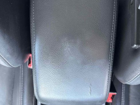 Used 2013 Ford Focus SE image 32