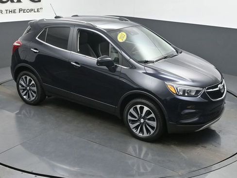 Used 2021 Buick Encore Preferred w/ Safety Package II AWD/4WD image 43