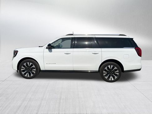 Certified 2025 Ford Expedition Max Platinum w/ Driver's Package AWD/4WD image 10