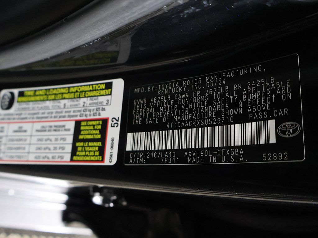 Used 2025 Toyota Camry XLE FWD image 44