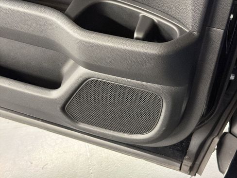 Certified 2023 Honda Pilot Touring image 23