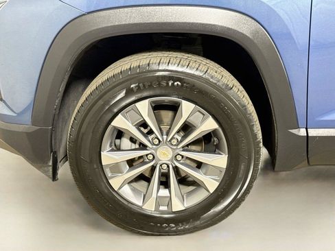 Used 2026 Chevrolet Equinox LT w/ Convenience Package II FWD image 29