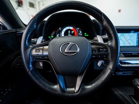Used 2018 Lexus LC 500 Coupe image 35
