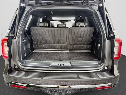Used 2024 Ford Expedition Limited AWD/4WD image 38
