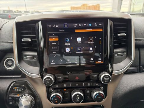 Used 2022 RAM 1500 Laramie image 25