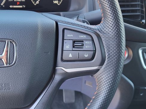 Used 2025 Honda Ridgeline TrailSport image 27