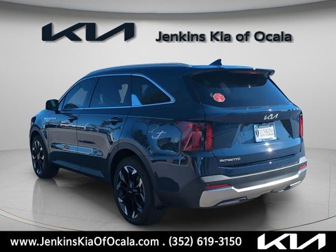 New 2026 Kia EV9 Wind image 6