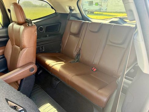Used 2019 Subaru Ascent Touring w/ Popular Package #2A AWD/4WD image 22