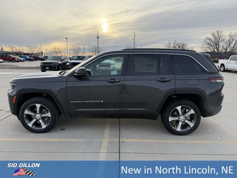 New 2026 Jeep Grand Cherokee Limited image 2