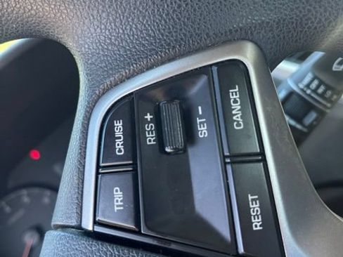 Used 2021 Hyundai Accent SE FWD image 22