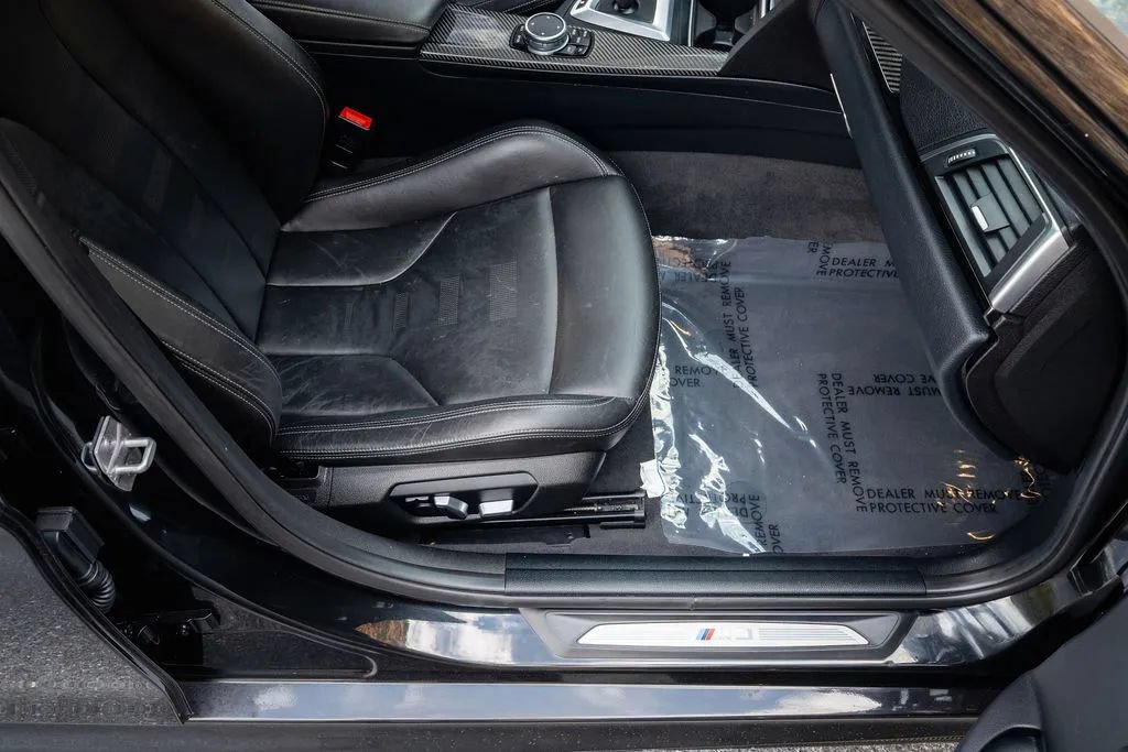 Used 2016 BMW M3 RWD image 13