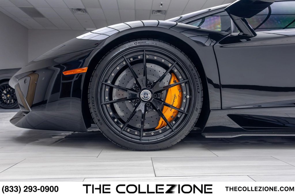 Used 2012 Lamborghini Aventador LP 700-4 AWD/4WD image 13