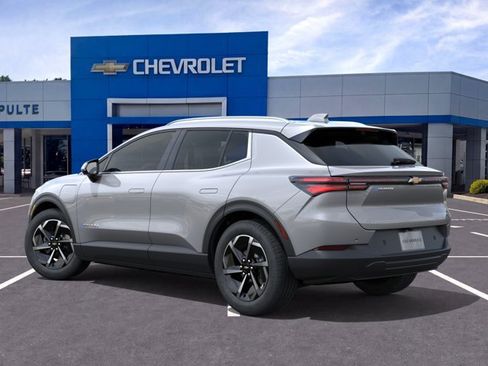 New 2026 Chevrolet Equinox EV LT FWD image 3
