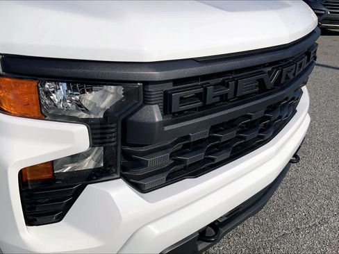 Used 2023 Chevrolet Silverado 1500 Custom image 27