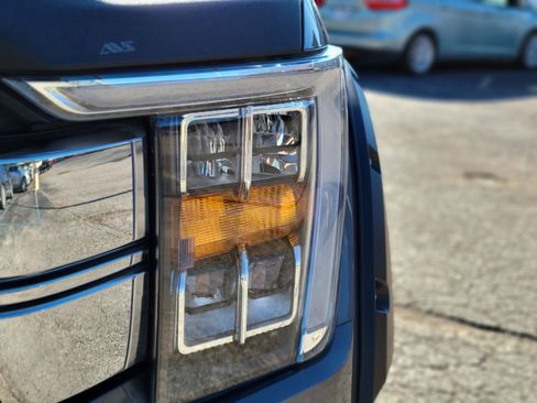 Certified 2022 Ford F150 Lariat w/ FX4 Off-Road Package image 10