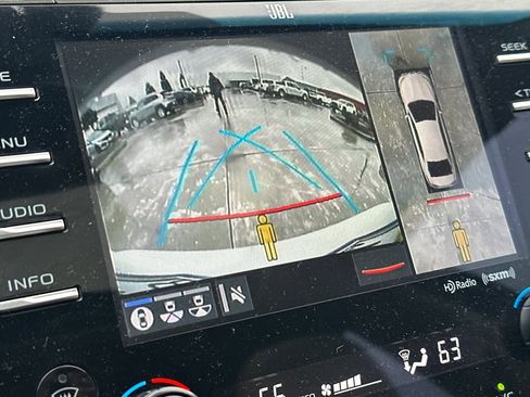 Used 2018 Toyota Camry XLE w/ Audio Package image 20