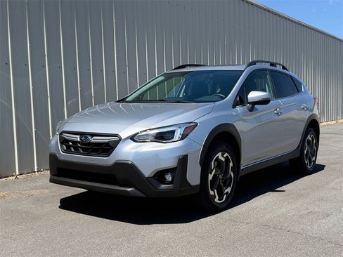 Used 2023 Subaru Crosstrek 2.5i Limited image 8