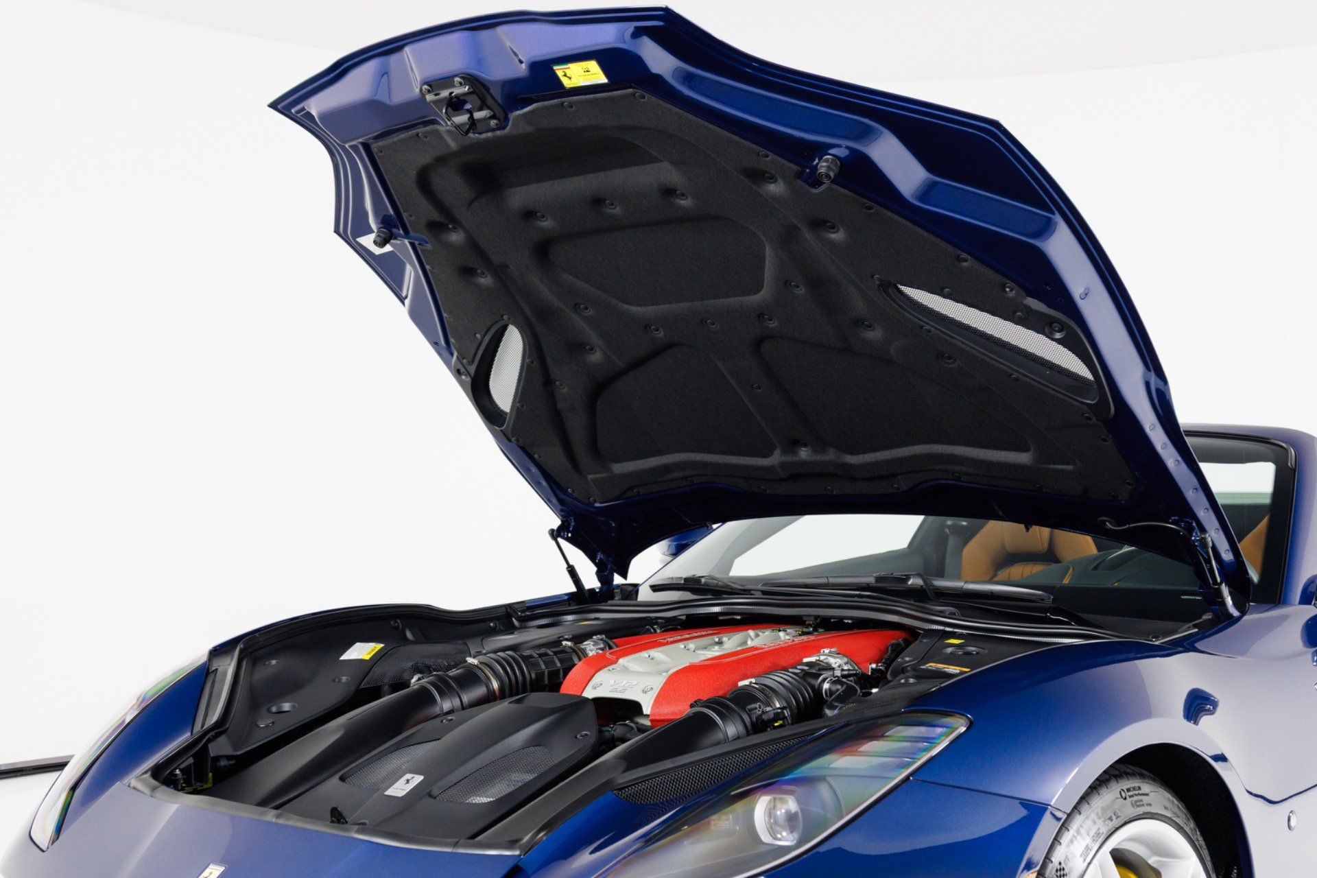 Used 2021 Ferrari 812 GTS RWD image 52
