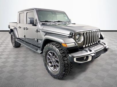 Used 2021 Jeep Gladiator Overland w/ Popular Equipment Package