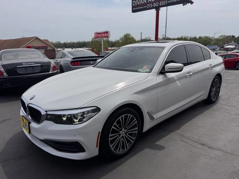 Used 2019 BMW 530i w/ Convenience Package image 4