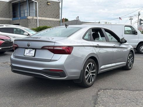 Used 2023 Volkswagen Jetta Sport FWD image 8