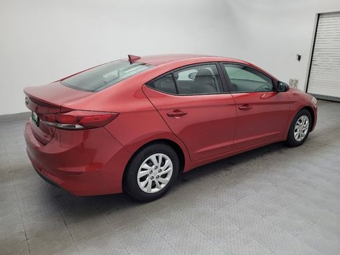 Used 2017 Hyundai Elantra SE w/ Cargo Package image 10