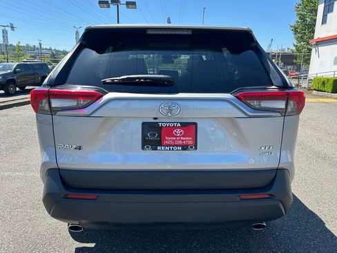 Certified 2024 Toyota RAV4 XLE w/ Convenience Package AWD/4WD image 6