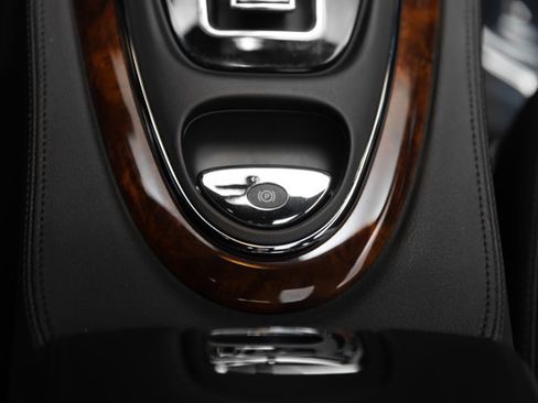 Used 2005 Jaguar XJ8 RWD image 94