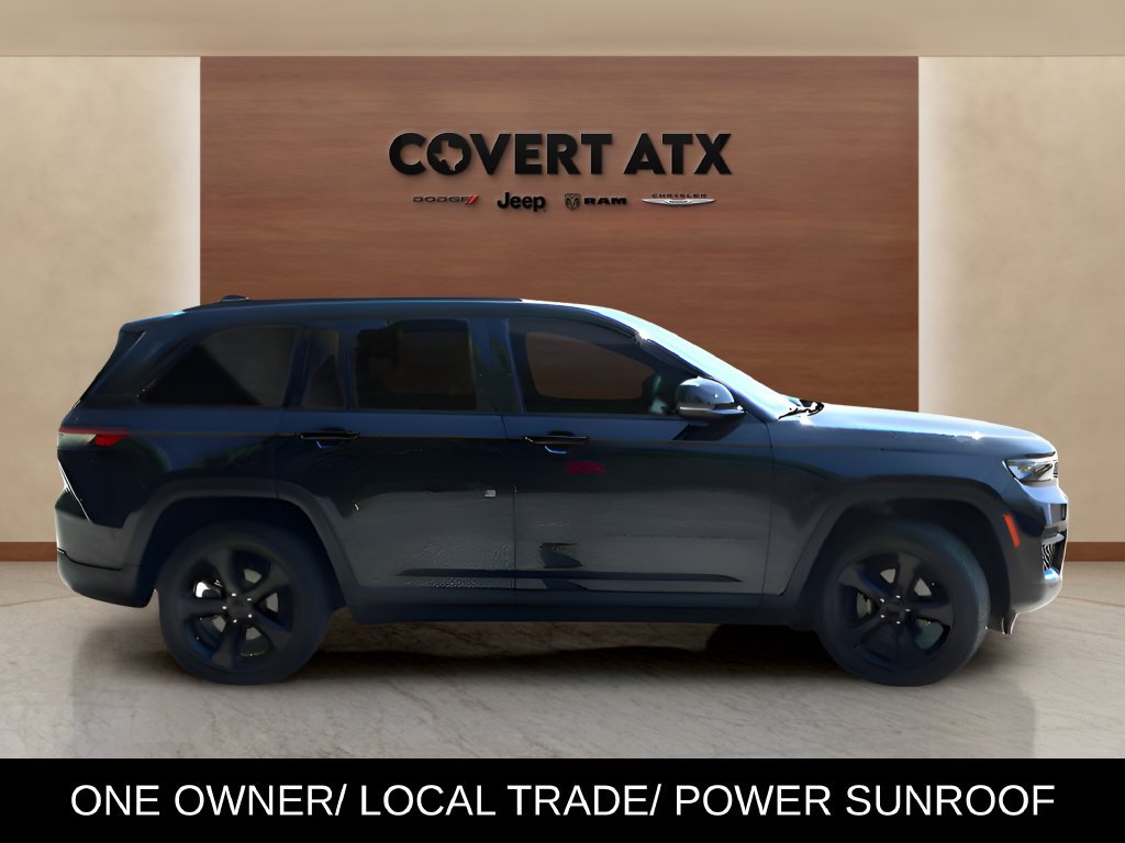 Used 2023 Jeep Grand Cherokee Altitude RWD image 6