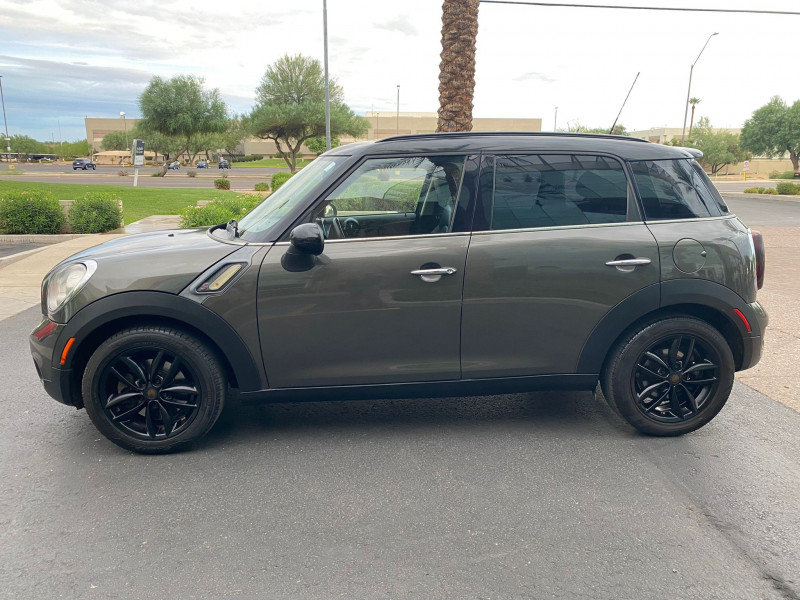 Used 2012 MINI Cooper Countryman S FWD image 6